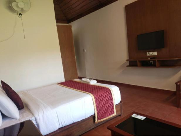 Coorggavadana Hotel Madikeri Exterior photo